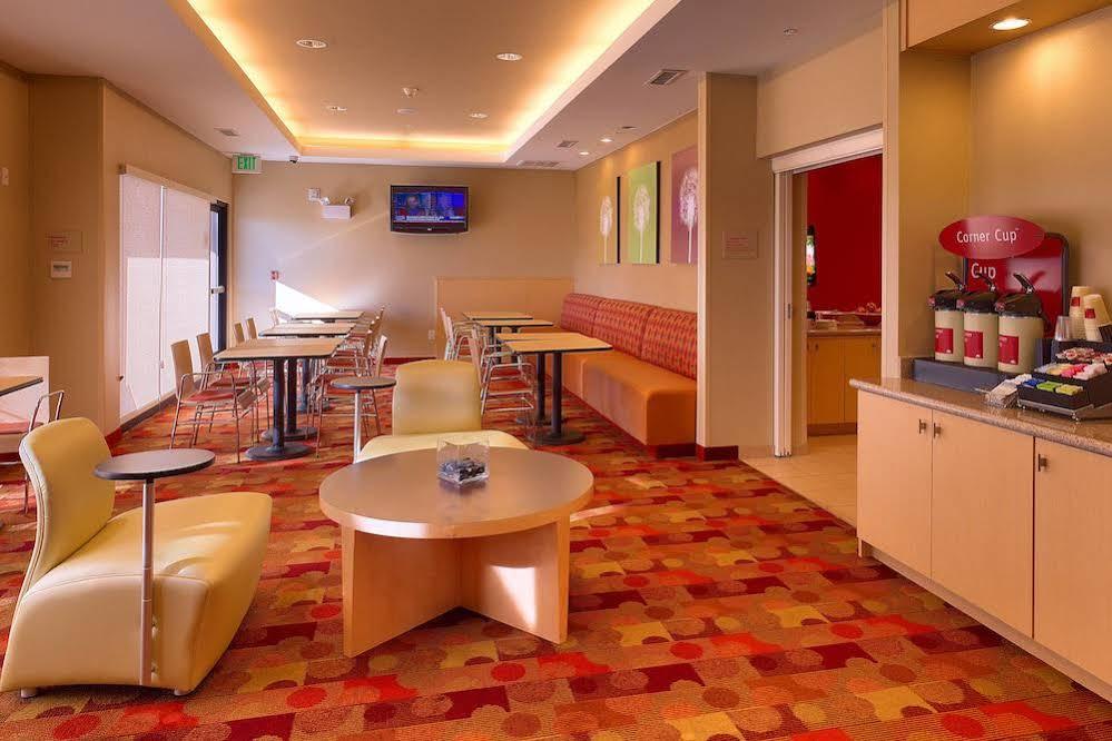 Towneplace By Marriott Suites Элко Экстерьер фото