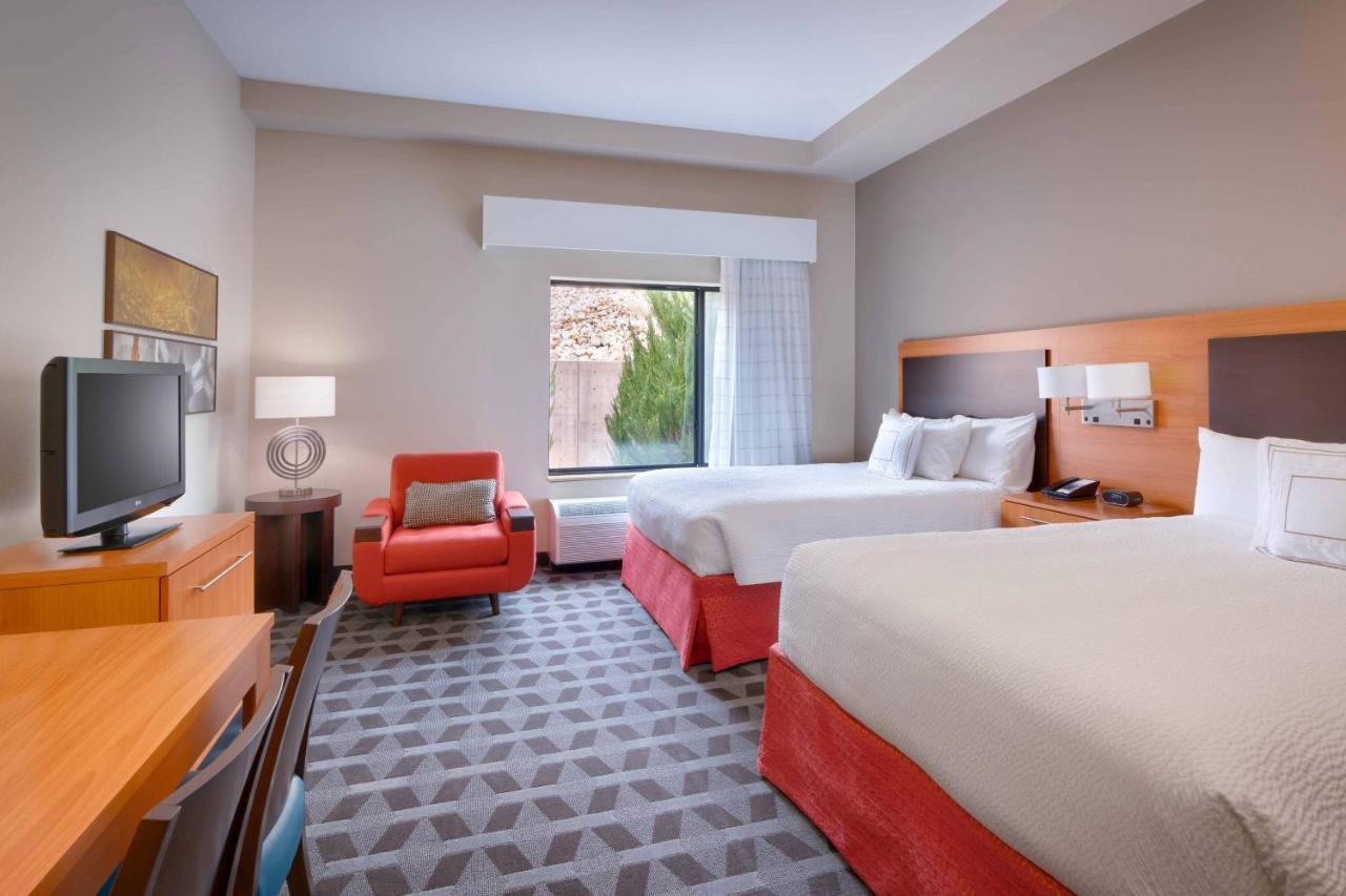 Towneplace By Marriott Suites Элко Экстерьер фото
